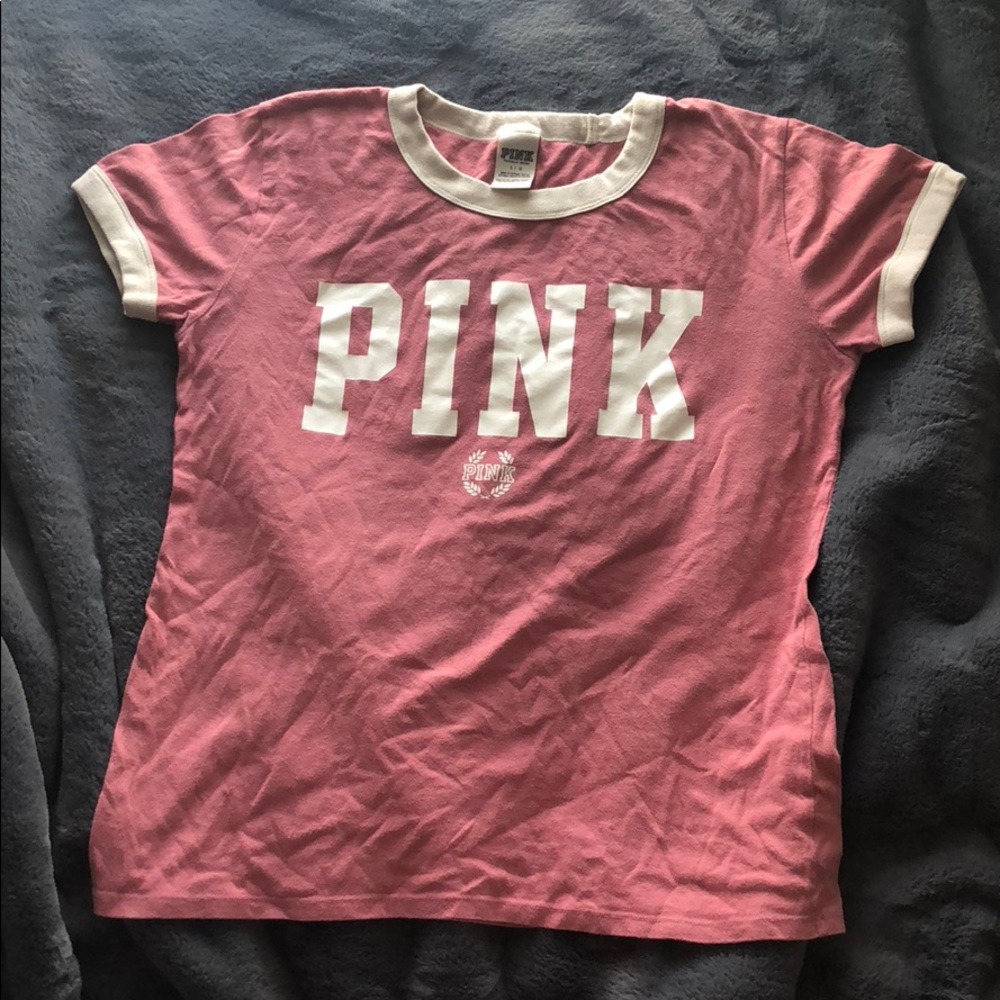 PINK tee-shirt